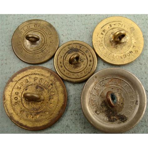 dating colonial flat buttons